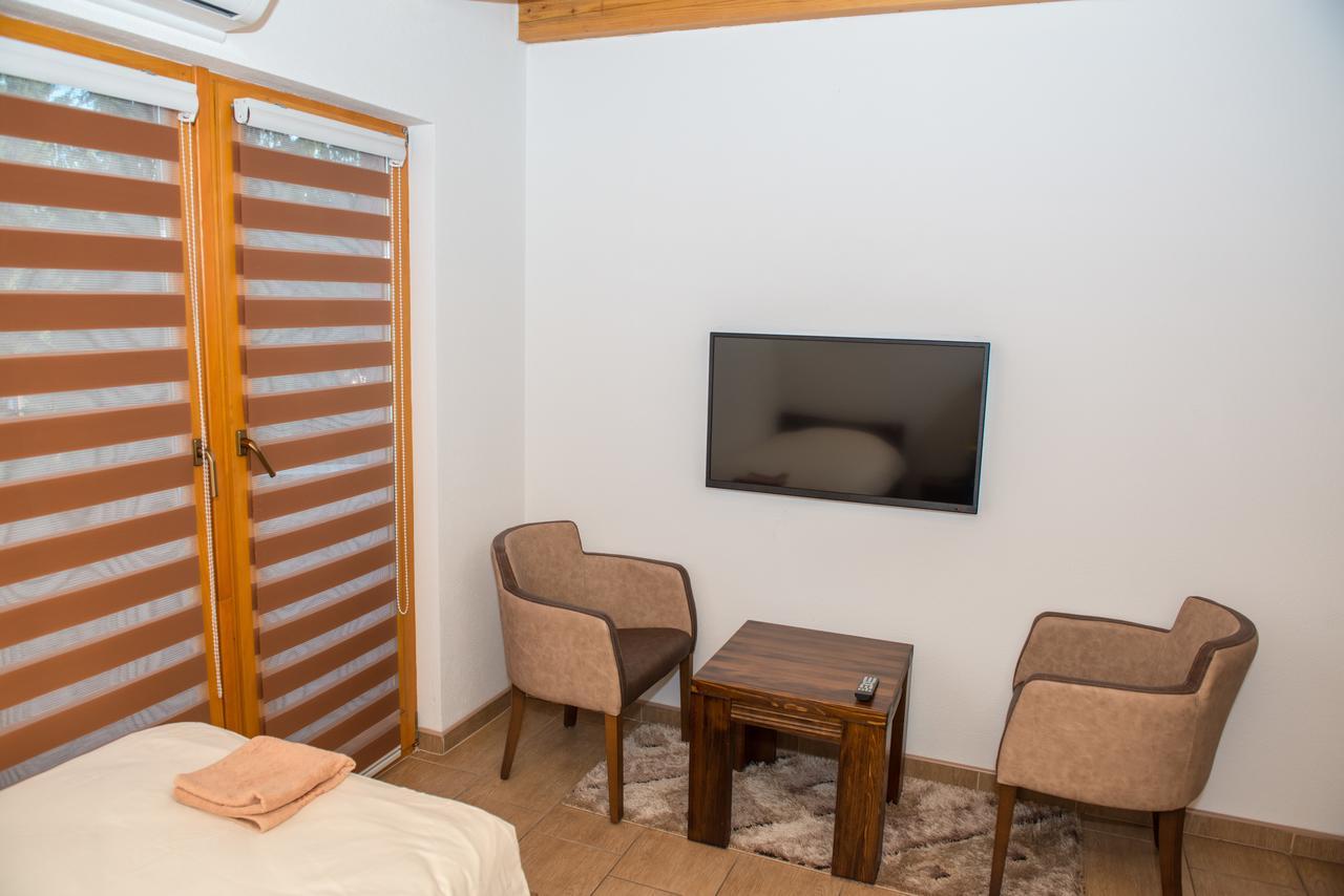 Motel Orhideja Donji Vakuf Εξωτερικό φωτογραφία