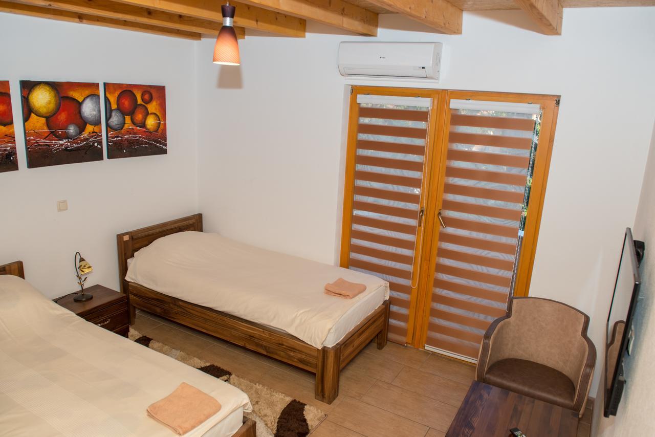 Motel Orhideja Donji Vakuf Εξωτερικό φωτογραφία